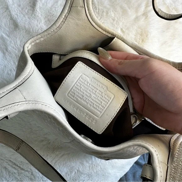 Coach Vintage Soho CC Signature Logo & Leather Shoulder Bag 7025 - Picture 10 of 17